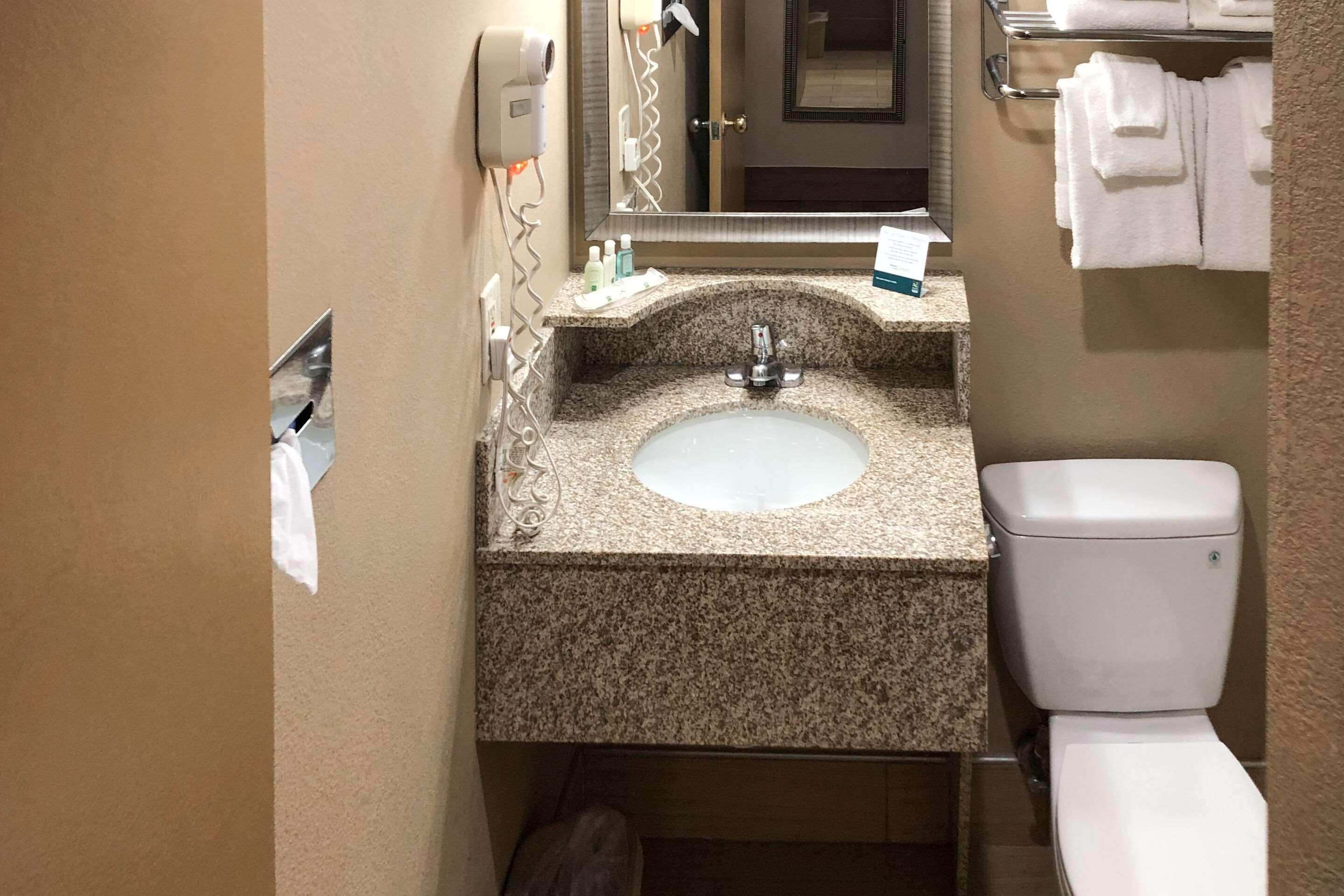 קאמפ ספרינגס Quality Inn Near Joint Base Andrews-Washington Area מראה חיצוני תמונה